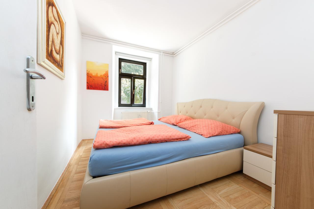 Apartments Vega リュブリャナ エクステリア 写真