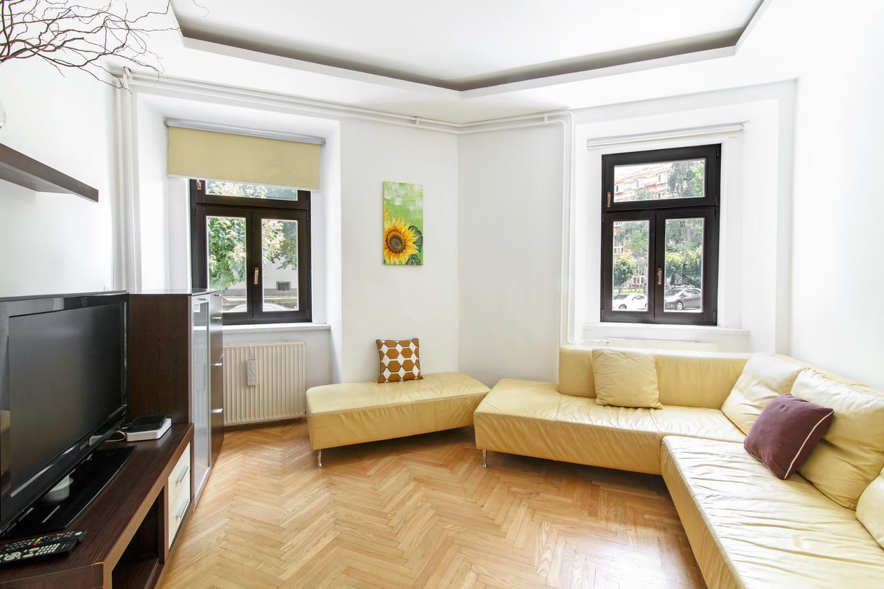 Apartments Vega リュブリャナ エクステリア 写真