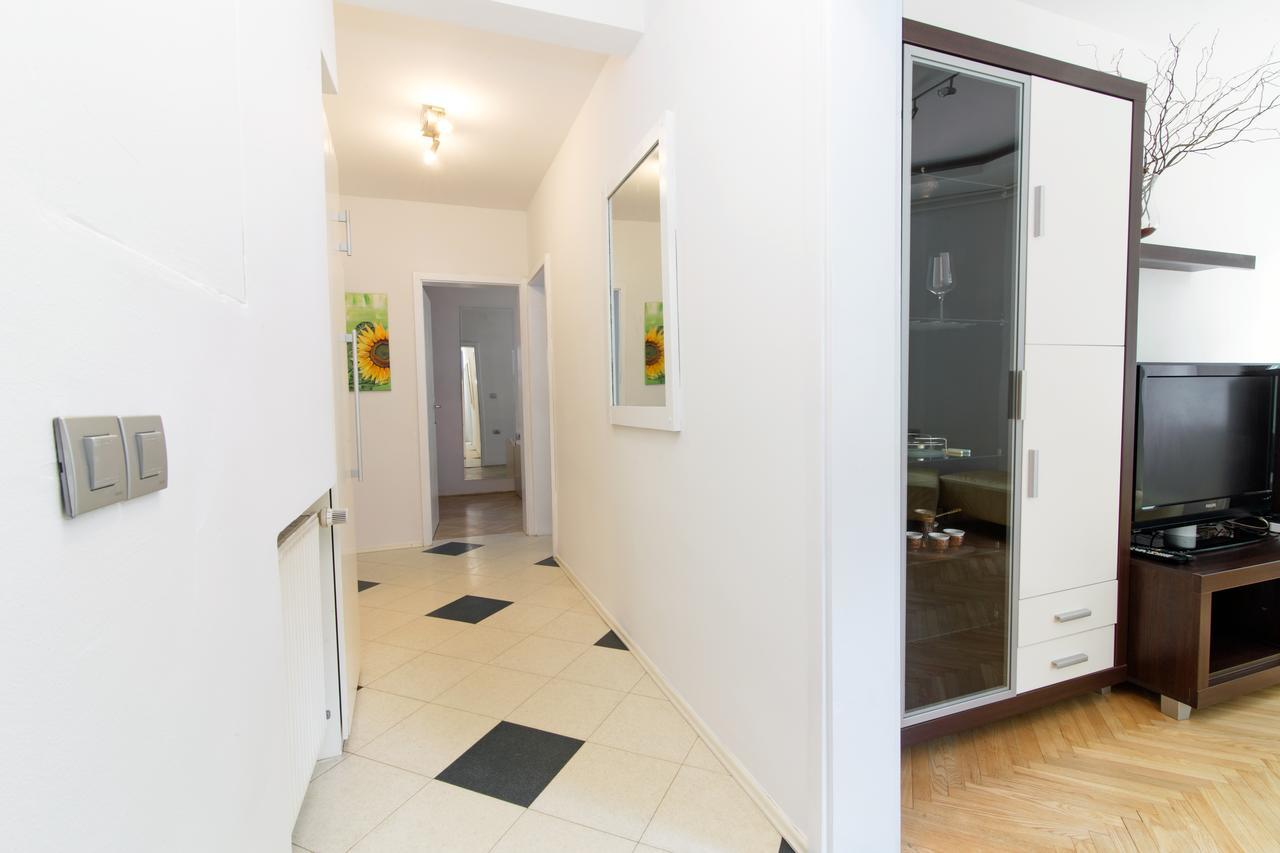 Apartments Vega リュブリャナ 部屋 写真